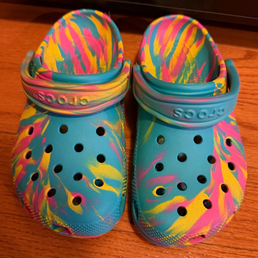 CROCS Kids' Multicolor Tie Dye